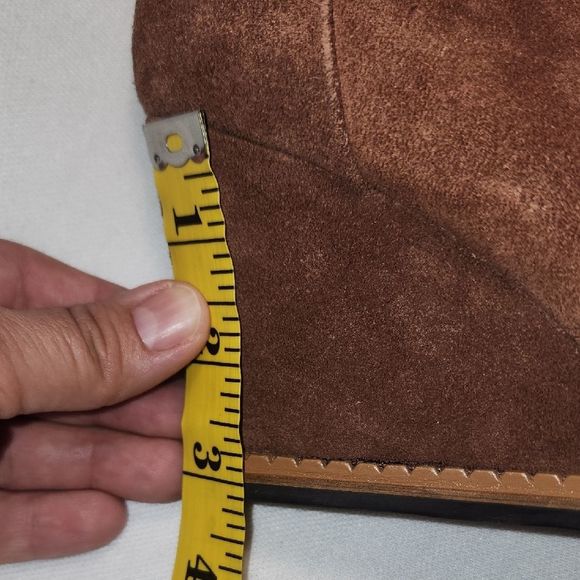 Kate Spade Saundra Brown Wedge Ankle Booties with Lace-Up Closure Size 8.5 - Picture 10 of 11